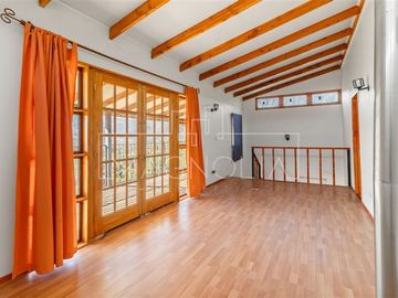 Casa en Venta en condominio la aurora con vista a todo el valle