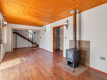 Casa en Venta en condominio la aurora con vista a todo el valle