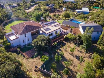 Casa en Venta en condominio la aurora con vista a todo el valle
