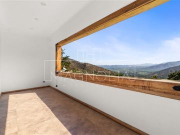 Casa en Venta en condominio la aurora con vista a todo el valle