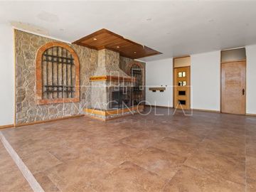 Casa en Venta en condominio la aurora con vista a todo el valle