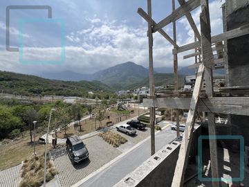 CASA EN VENTA SIERRA ALTA ZONA CARRETERA NACIONAL MONTERREY