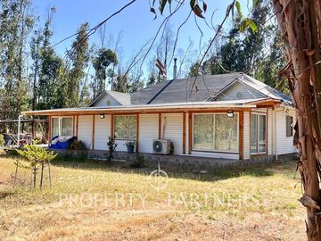 Hermosa Casa de Campo en parcela de 1ha. en La Foresta de Zapallar