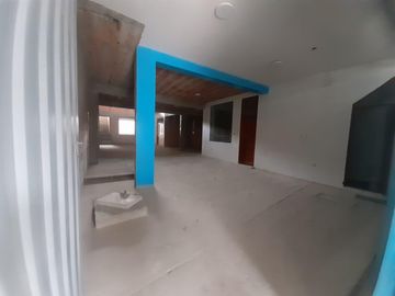 En Venta Local Comercial de 2 pisos en Juanjui -San Martín