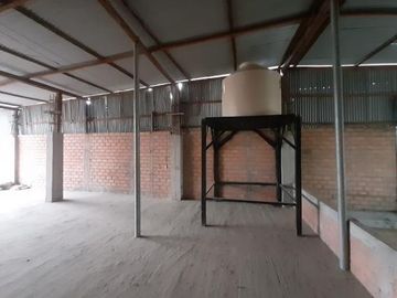 En Venta Local Comercial de 2 pisos en Juanjui -San Martín