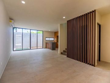 Casa en venta  ubicada en Temozón Norte  Mérida