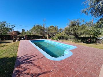 Villa Los Aromos - Casa 3 dormitorios - Una cuadra del rio