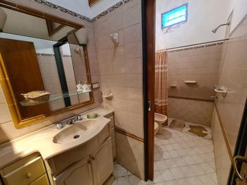 Villa Los Aromos - Casa 3 dormitorios - Una cuadra del rio