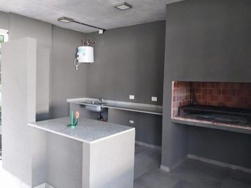 VENTA - OPORTUNIDAD Departamento 2amb en  Canning