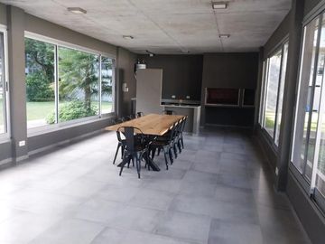 VENTA - OPORTUNIDAD Departamento 2amb en  Canning