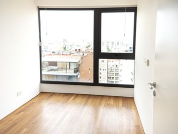 Departamento dúplex de 3 amb con terraza y parrilla propia con dos cocheras en Caballito