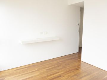 Departamento dúplex de 3 amb con terraza y parrilla propia con dos cocheras en Caballito