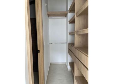 VENTA DE CASA EN GIRARDOTA EN UNIDAD CERRADA