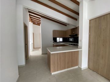 VENTA DE CASA EN GIRARDOTA EN UNIDAD CERRADA
