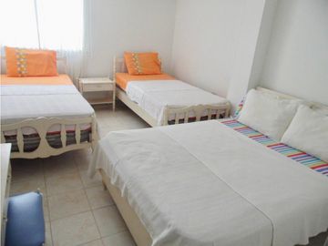 Apartamento Turístico en primera Línea de playa - Rodadero 005