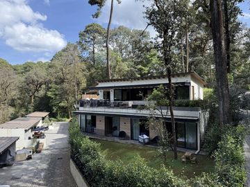 Casa en venta ,Valle de Bravo,Rancho Avandaro.Amueblada