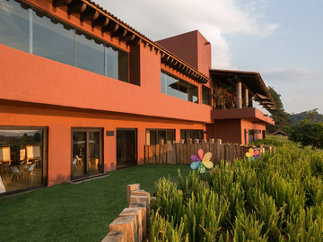 Casa en venta ,Valle de Bravo,Rancho Avandaro.Amueblada