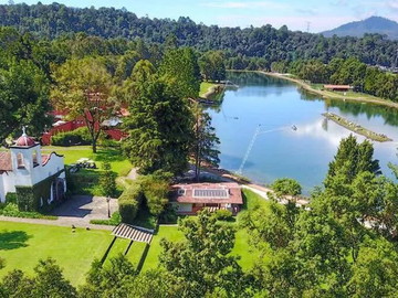 Casa en  venta en Valle de Bravo,Rancho Avandaro