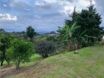 Venta de Casa Finca con propiedades para arrendar, Rionegro
