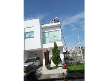 VENTA DE CASA ESQUINERA EN ALTOS DE ALEJANDRA - MONTERIA