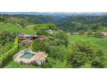 FINCA EN VENTA EN ARABIA