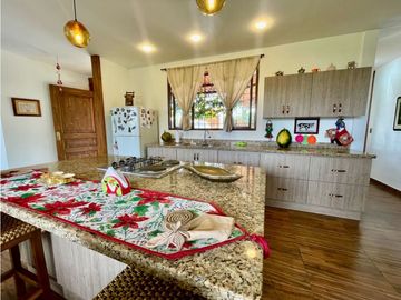 SE VENDE CASA CAMPESTRE EN ALCAL VALLE