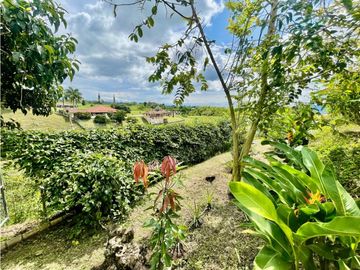 SE VENDE CASA CAMPESTRE EN ALCAL VALLE