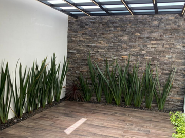 Casa en VENTA en Fracc. Paseo de las Alondras en Altozano, Morelia