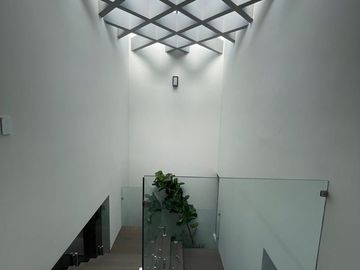 *Casa en VENTA, dentro del Fracc. Jabalí, Altozano en Morelia