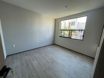 *Casa en VENTA, dentro del Fracc. Jabalí, Altozano en Morelia
