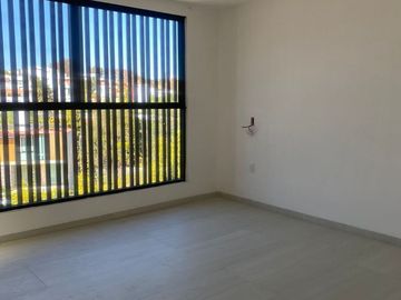 Casa en VENTA Fracc. Lobos, Altozano, Morelia