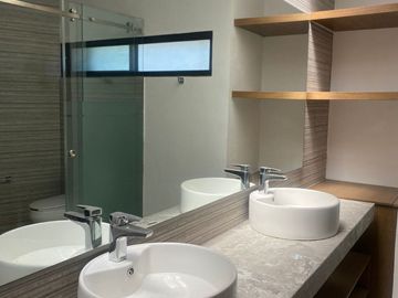 Casa en VENTA Fracc. Lobos, Altozano, Morelia