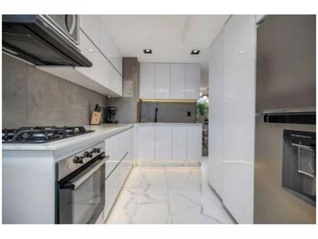 APARTAMENTO EN EL POBLADO SECTOR LA  ALEJANDRA