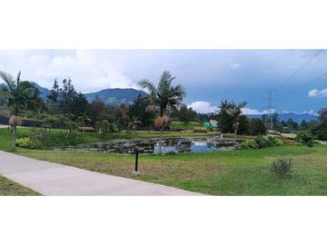 VENTA DE EXCLUSIVA CASA CAMPESTRE EN UNIDAD CERRADA RESERVA SILVESTRE