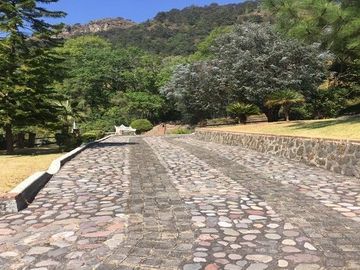 Terreno en venta Fraccionamiento Los Madroños, Charo, Michoacán