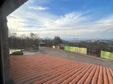Casa en VENTA para inversión en  Club de Golf Altozano, Morelia