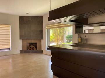 Casa en VENTA de Una Planta dentro del Club de Golf, Tres Marías, en Morelia