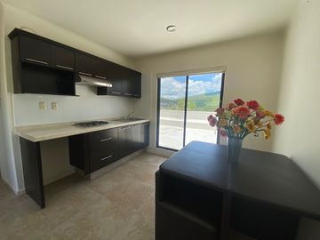 Casa en VENTA de Una Planta dentro del Club de Golf, Tres Marías, en Morelia