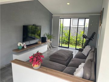 Casa campestre en venta en condominio cerrado - Rozo Palmira Valle