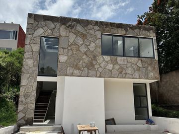 Casa en PREVENTA, dentro del Fracc. El Olivar, Vistas Altozano en Morelia