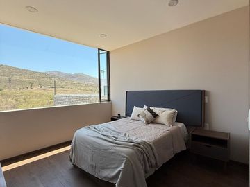 Casa NUEVA en VENTA, dentro del Fracc. Colinas del Sol, Tres Marías en Morelia