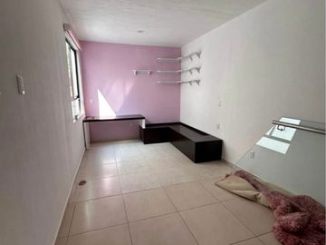 Padrísima casa en VENTA en el FRACC. Lartesi en Altozano, Morelia