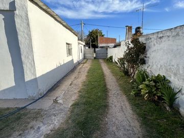 Barrio Capiba casa con galpon