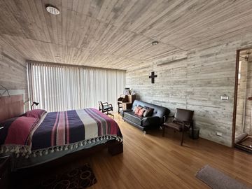 Casa en VENTA dentro del Fracc. Bosques del Paraíso, Mil Cumbres en Morelia