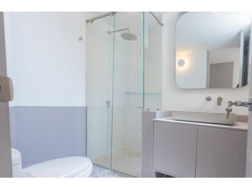 APARTAMENTO VENTA LA CAMELIA REMODELADO PARA ESTRENAR