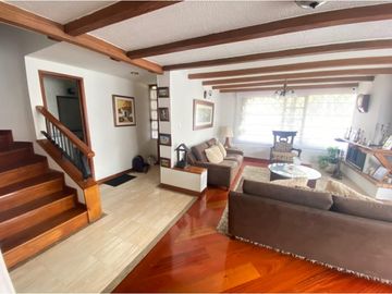 VENDO CASA EN PUENTE LARGO SUBA