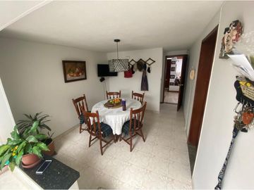 VENDO CASA EN PUENTE LARGO SUBA
