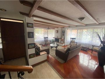 VENDO CASA EN PUENTE LARGO SUBA