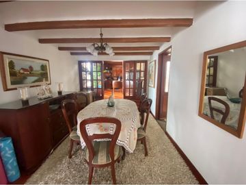 VENDO CASA EN PUENTE LARGO SUBA