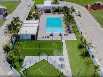 Casa en  VENTA - Lomas del Dorado